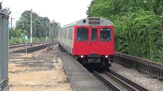 London Underground D Stock 7097 And 7024 Arriving Into Elm Park