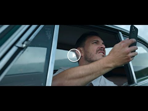 Facile.it - Spot TV 2023 - La vita è complicata? Falla Facile! - Il Navigatore (30") - video from Facile