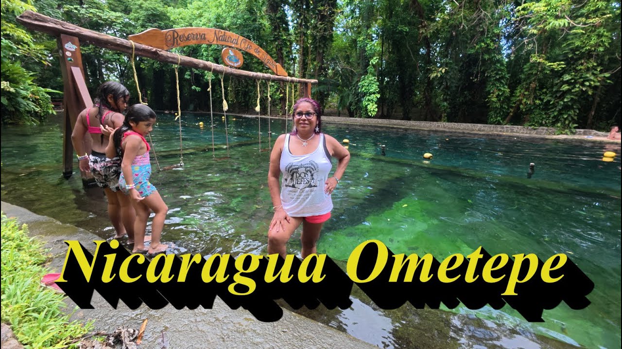 Nicaragua   Ometepe - Ojo de Agua - parte 5