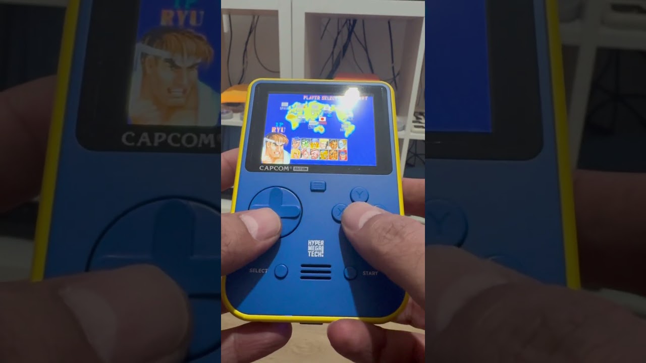 Hyper Mega Tech Super Pocket Capcom Edition / Street Fighter 2 ´ Hyper Fighting