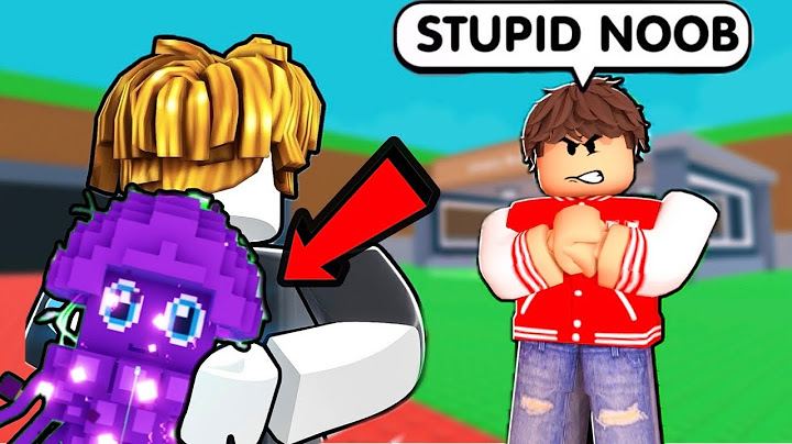 I Pretended to be a NOOB in Steal a Brainrot