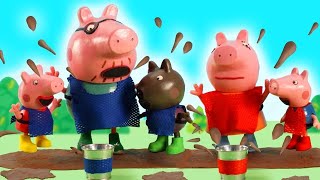 Peppa Pig Official Channel | Peppa Pig Toys: Muddy Puddle Bucket Challenge Peppa Pig