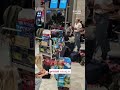 Slovenci ujeti na dubajskem letališču