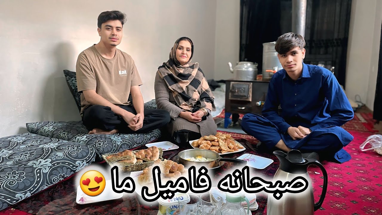 آماده کردن هوسانه گوش فیل و تخم مرغ به صبحانه 🥰
