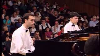 Bach - Concerto for 4 Pianos BWV 1065. Arie Vardi conducts.