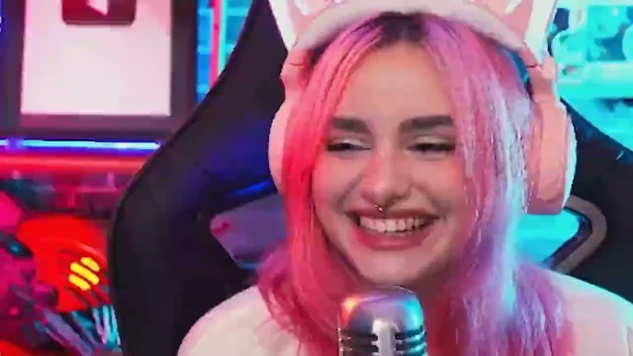 Silva é Lary React do melhor momento motivacional do Smzinho