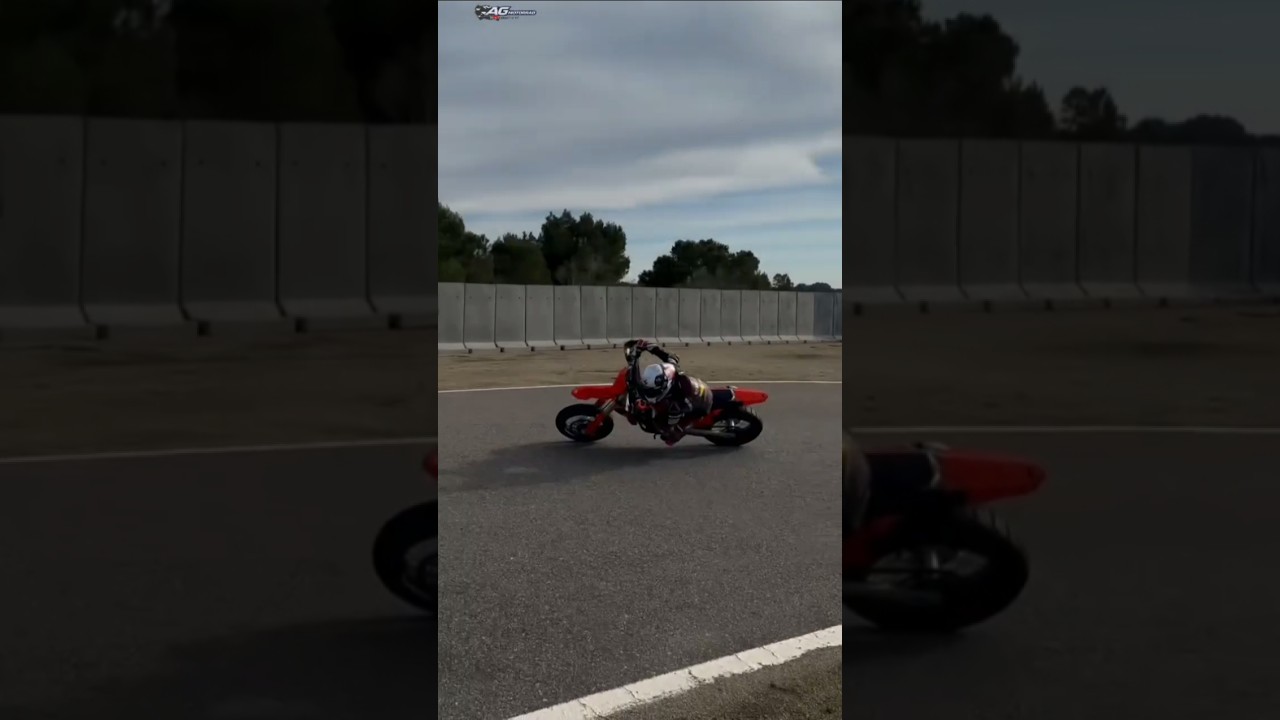 Супермото снова Арон Каннет 