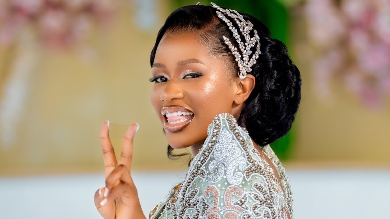 Dorothy's Charmingly Beautiful Kwanjula as she Introduced Muniru to Her parents in Luweero