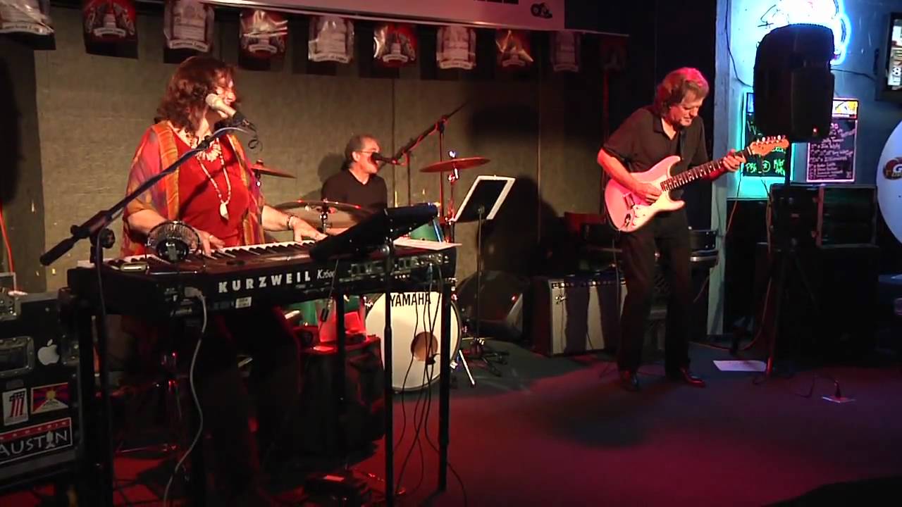 SALLY TOWNES TRIO (Austin)