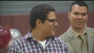 Tucson science teacher wins prestigious award