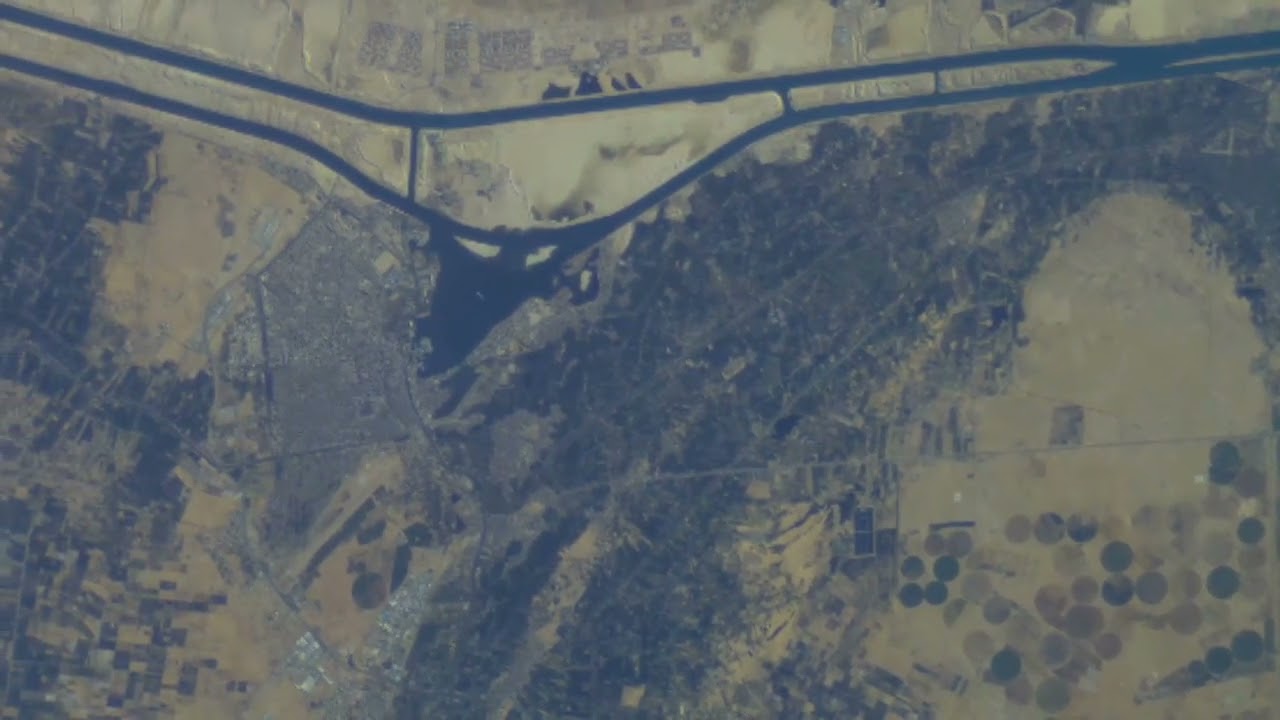 Live view of the Suez Canal as seen from the SEN Satellite
