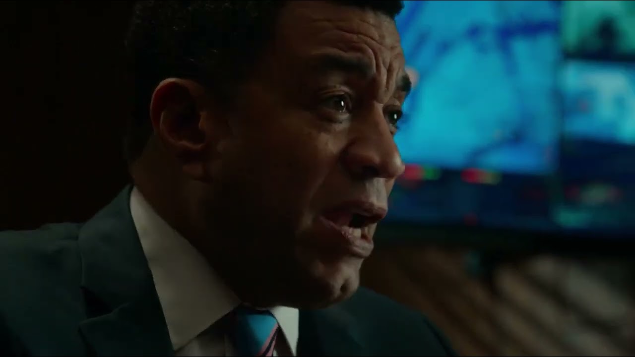 Blacklist 10:3: Agent Ressler talks to senator security after incident