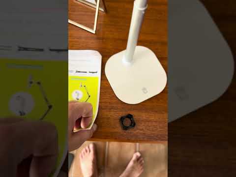 Review of floor stands from Amazon DE