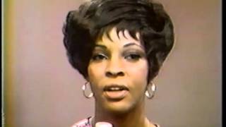 Video thumbnail of "Martha & the Vandellas - Mike Douglas Show (1969)"