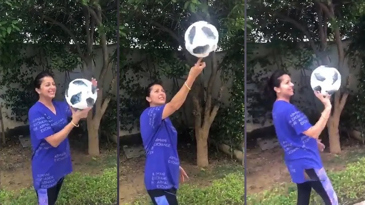 Actress Bhumika Chawla Playing With Football || Korsi Creations
