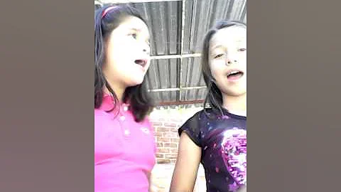 Niñas cantando late late mi corazón ❤