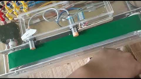 PLC based conveyor belt sorter