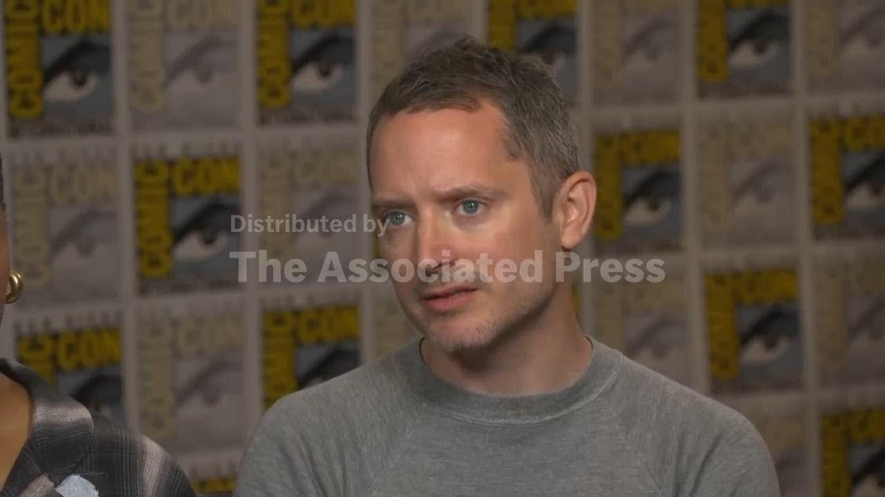Elijah Wood remembers Hulk Hogan as 'fixture of pop culture'