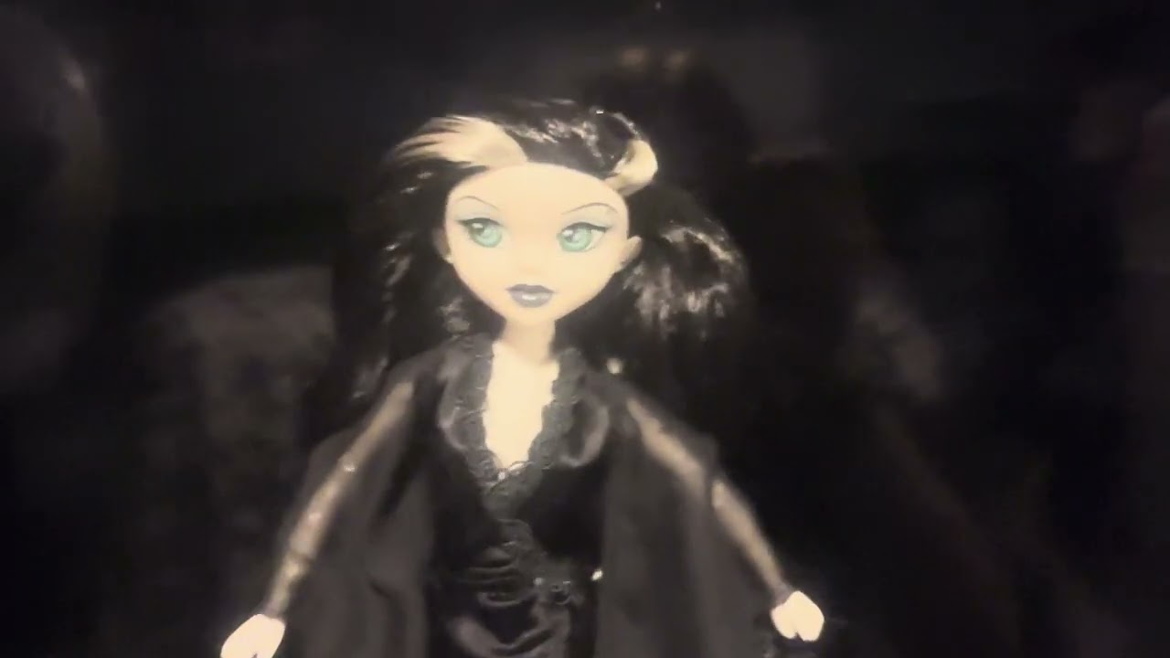 BLEEDING EDGE BEGOTH GRETA DOLL MAIL🦇