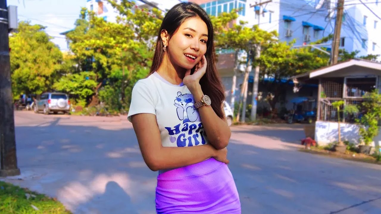 Relaxing in a Burmese neighborhood