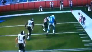 Crazy passing touchdown 4 broken tackles