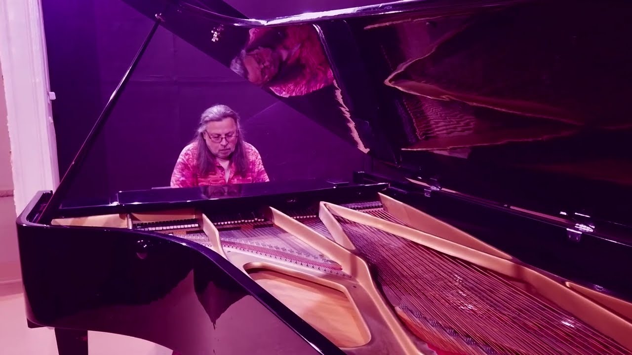 Dimitris Krist - MAGENTA KEYS