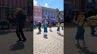 Meet & Greet Gru, Lucy, Margo, Agnes and Minions | Minion Land @ Universal Studios Singapore