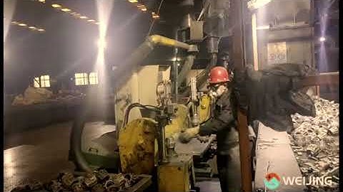 Bearing housing parts fettling by Weijing 2 axis grinder