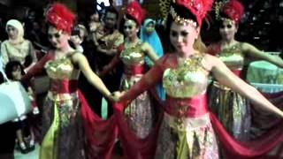 Upacara adat sunda mapag panganten Hwd.Risma\u0026Jacky 19-04-2015 By.ZaluRaga