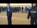 Момче скочи върху колата на Кутев, полицията бие наред