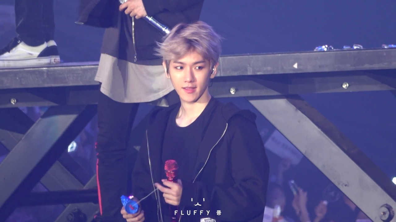 [4K] 180602 엑소 ElyXiOn in Hong Kong - Angel - Baekhyun 백현 Focus Fancam 직캠