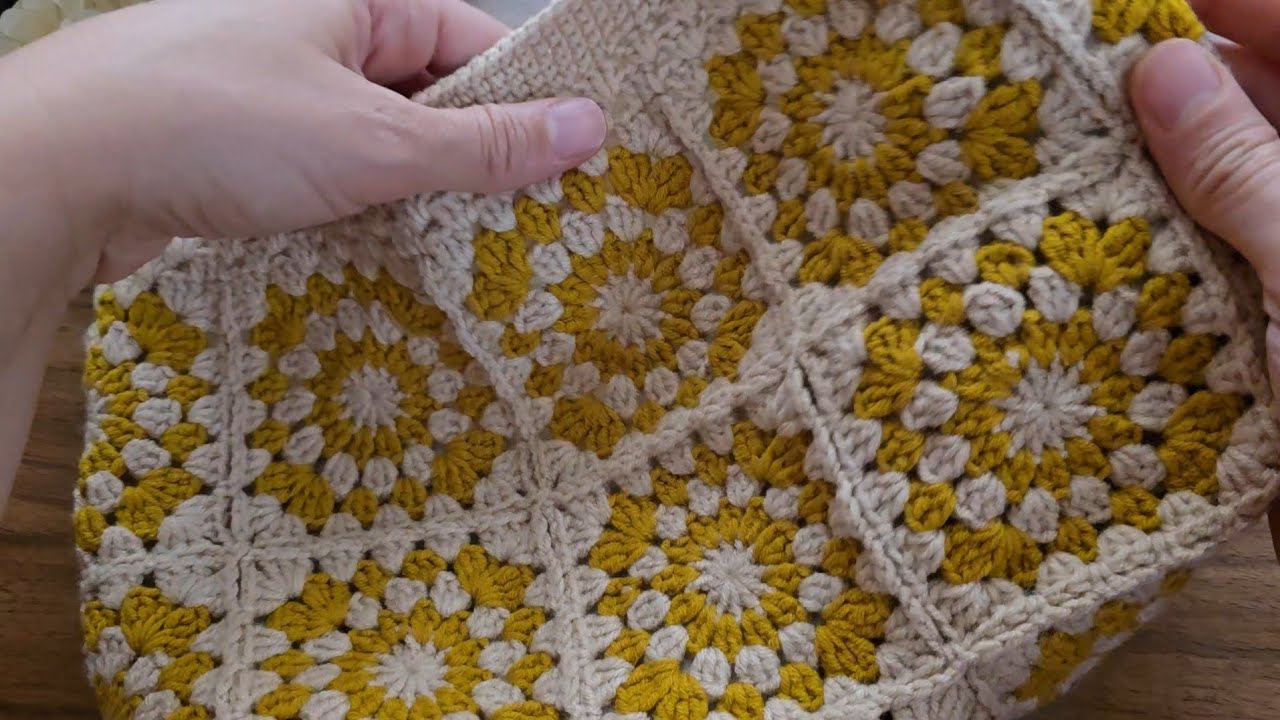 Моя сумка готова и она восхитительна ✅️ Как сделать очень простую сумочку из 19 мотивов