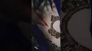 Khafeef Dubai Mehndi Design