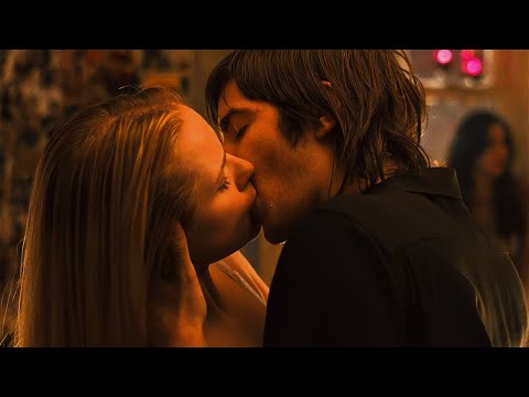 Across The Universe: Evan Rachel Wood and Jim Sturgess Kiss Scene 4K