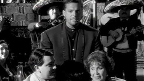 Luis Miguel - "La Media Vuelta" (Video Oficial)