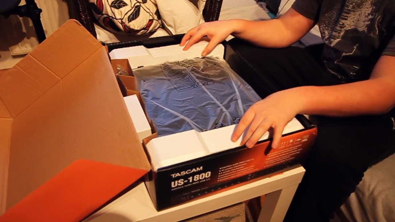 Tascam US-1800 USB Audio Interface - Unboxing (1080p HD)