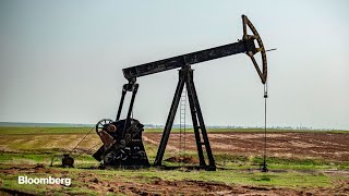 Oil Needs to Drop $10 to Match Demand, Trafigura's Luckock Says