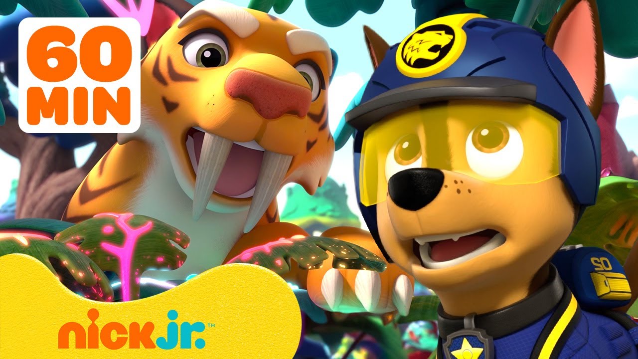 PAW Patrol Daring Jungle Pups Rescues with Animals & More!