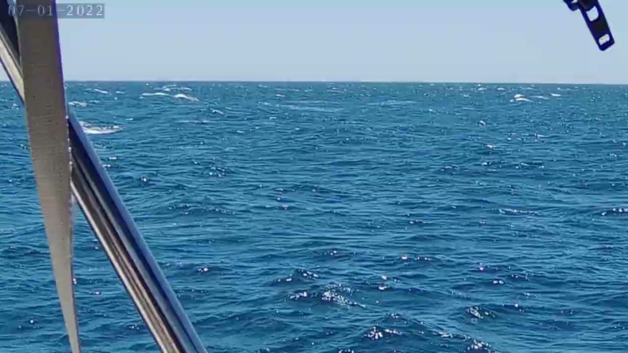 ⁣Pacaloo de mer Voilier Jouet 10.40 ALALUNGA Montage de Sicile à Malte EN Juillet 2022