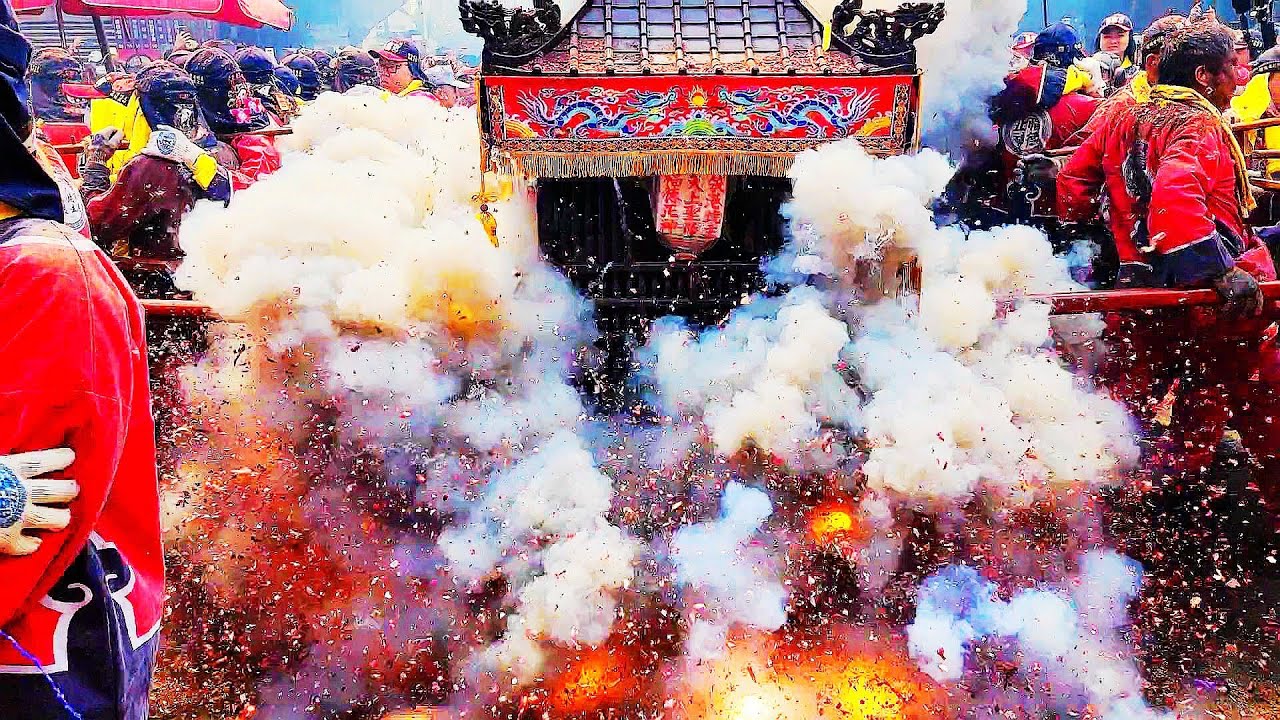 炸得旺旺！連綿百公尺！2021北港朝天宮媽祖遶境-出廟遶境 ! Beigang Chaotian Palace-Mazu Birthday Event!