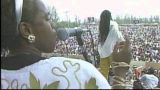 Video thumbnail of "Dennis Brown - Reggae Sunsplash (Jamaica,1991)"