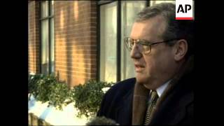 Famous USA: WASHINGTON: CLINTON TO FACE MORE QUESTIONS OVER WHITEWATER Profile