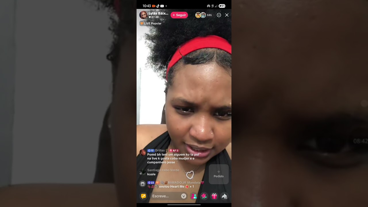 Save g na live de Lylas baixinha na pol coru bem odja