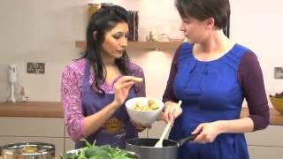 How To Make Saag Aloo, Video With Anjali Pathak