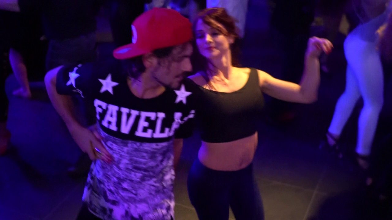 00238 DIZC2016 Larissa and Kamacho with Mafie on deck ~ video by Zouk Soul