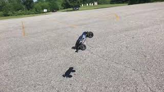 Traxxas e revo VXL 1/16 MINI Upgraded - Parking Lot Bash Mini Erevo First Bash