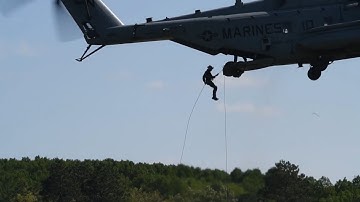 Latvian SOF & Marine HMH-464 CH-53 Rappel Training