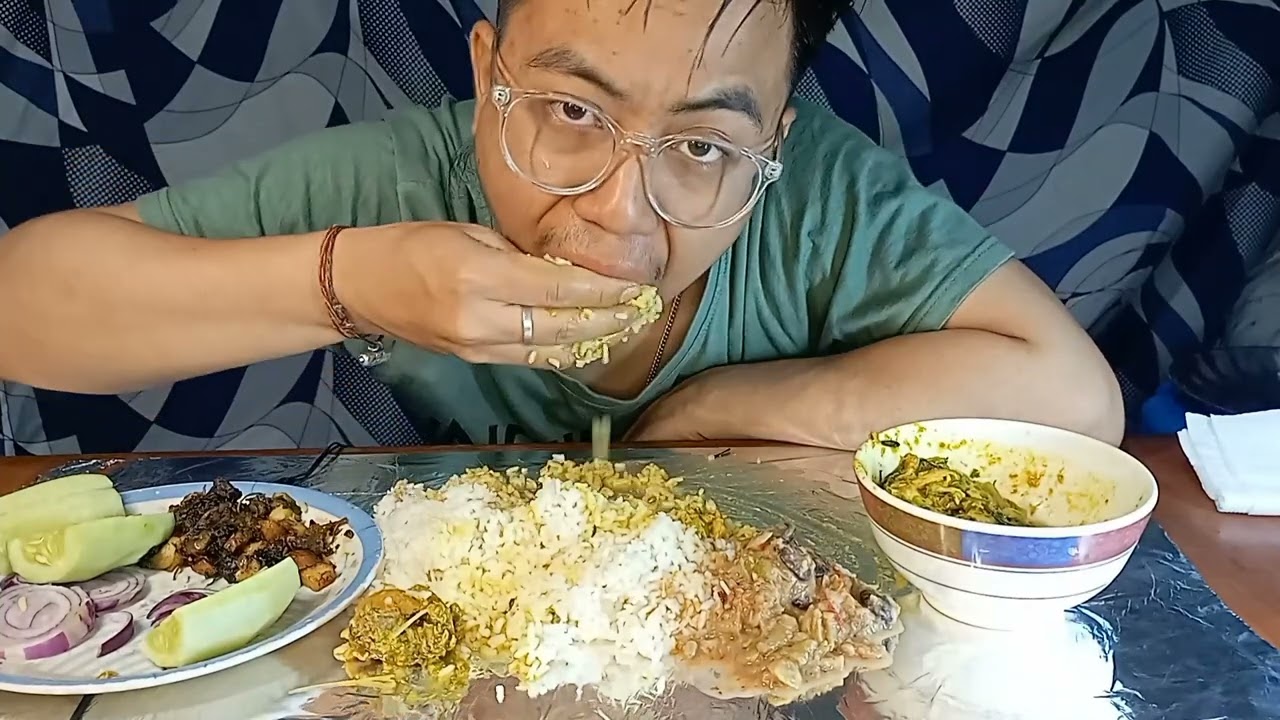 Nga Thongba Chathaba| Mukbang||Phhunge twba|Chaminaba Haobani||@Chabda_Ngaojei