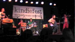 What Goes On - Elizabeth Mitchell - Kindiefest 2011
