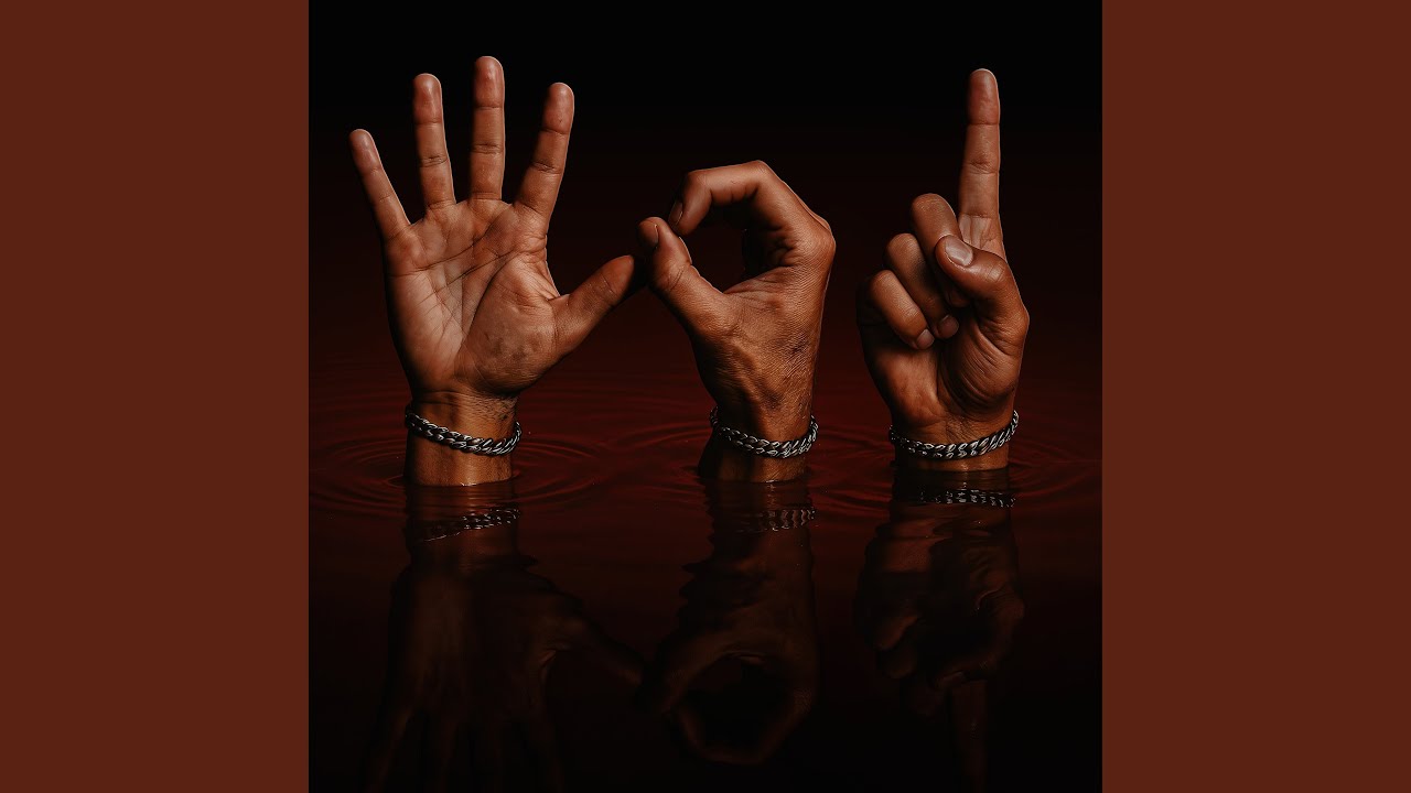 Mira Built Different en YouTube Mira Built Different en YouTube